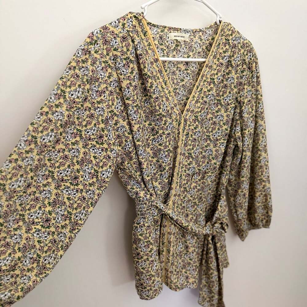 Max Studio Floral Wrap Blouse Size L Yellow V-Neck